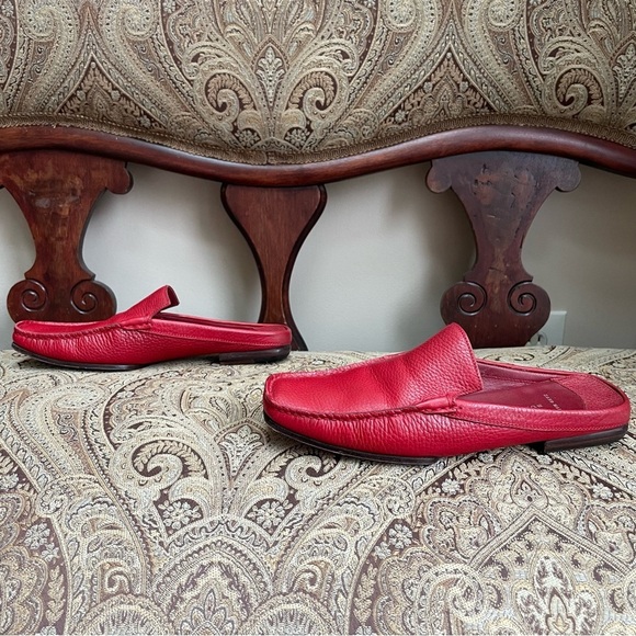 Burberry Hand Made Red Leather Slip On Squared Toe Mules Flats Shoes Size 7 - Picture 8 of 13